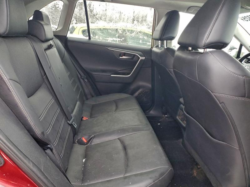 Фото 11 - TOYOTA RAV4