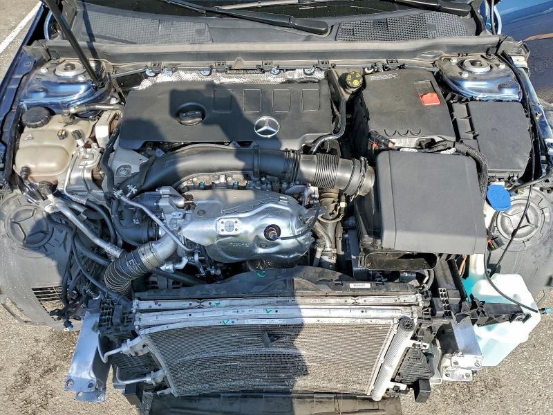 Фото 11 - MERCEDES-BENZ CLA-CLASS