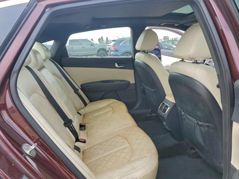 Фото 10 - KIA OPTIMA