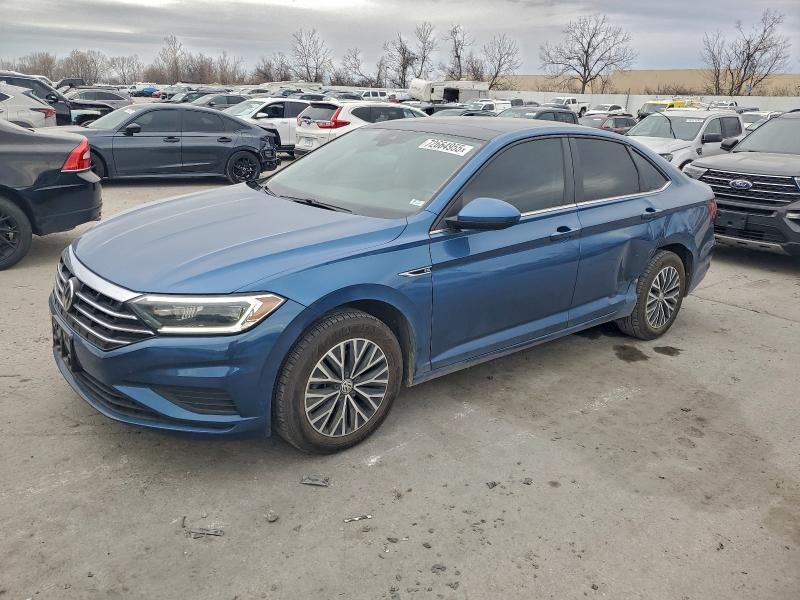 Фото 1 - VOLKSWAGEN JETTA