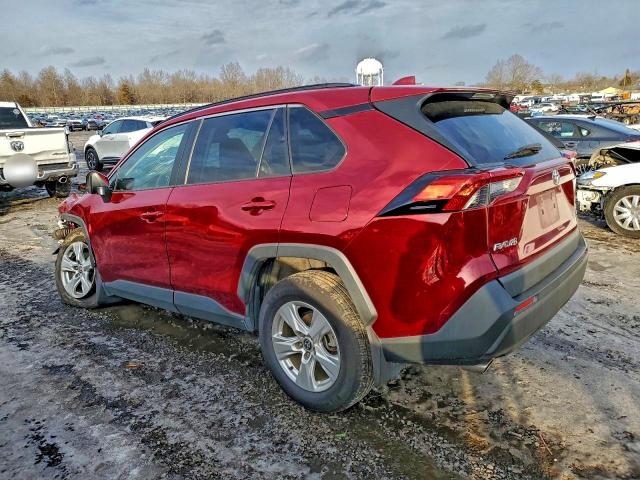 Фото 2 - TOYOTA RAV4
