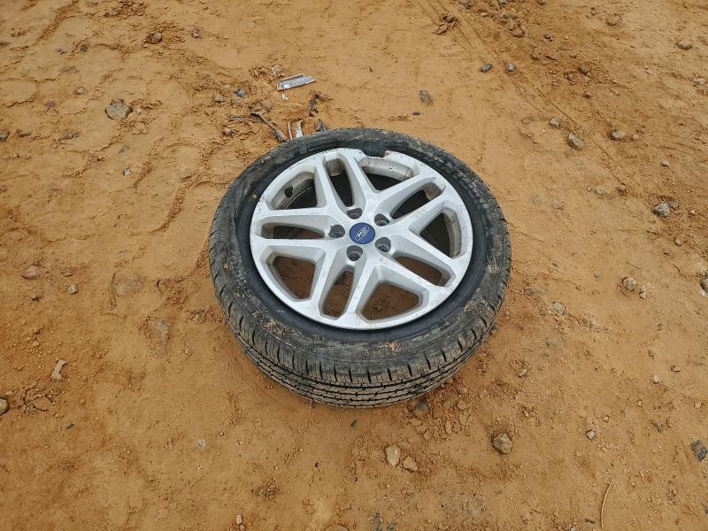 Фото 12 - FORD FUSION