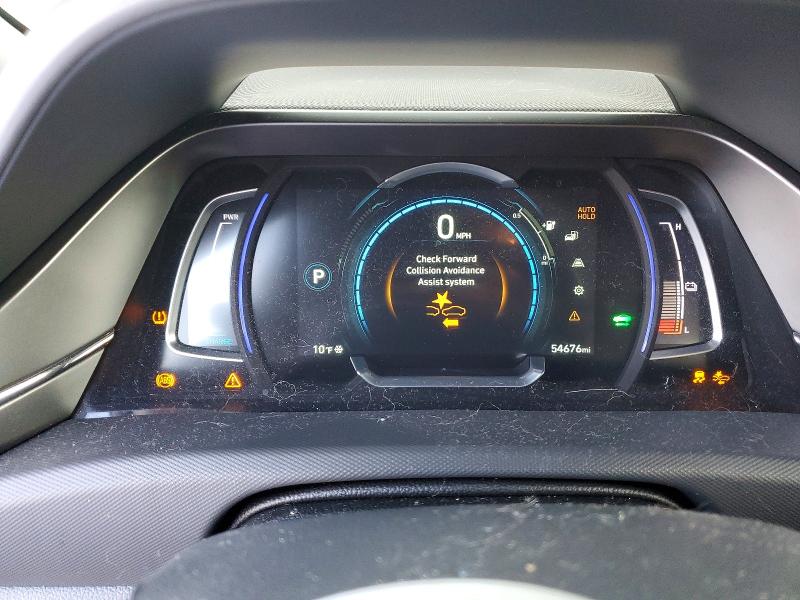 Фото 9 - HYUNDAI IONIQ