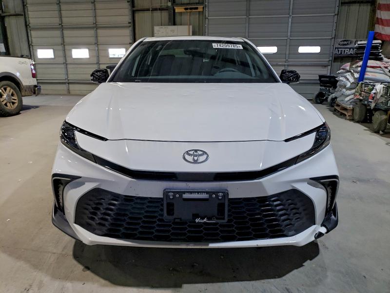 Фото 5 - TOYOTA CAMRY