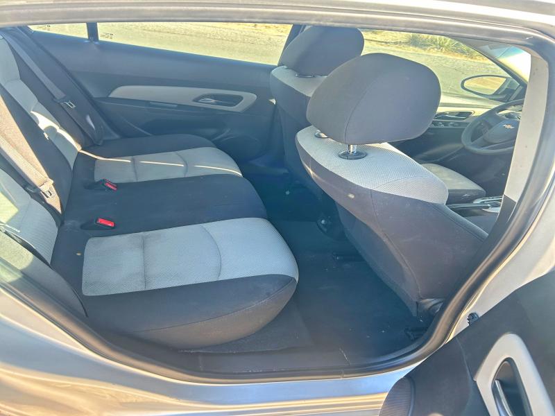 Фото 6 - CHEVROLET CRUZE