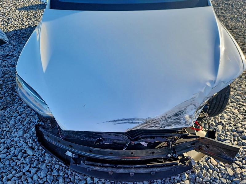 Фото 12 - TESLA MODEL X