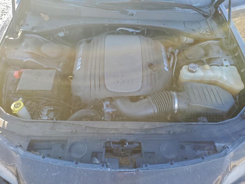 Фото 11 - CHRYSLER 300