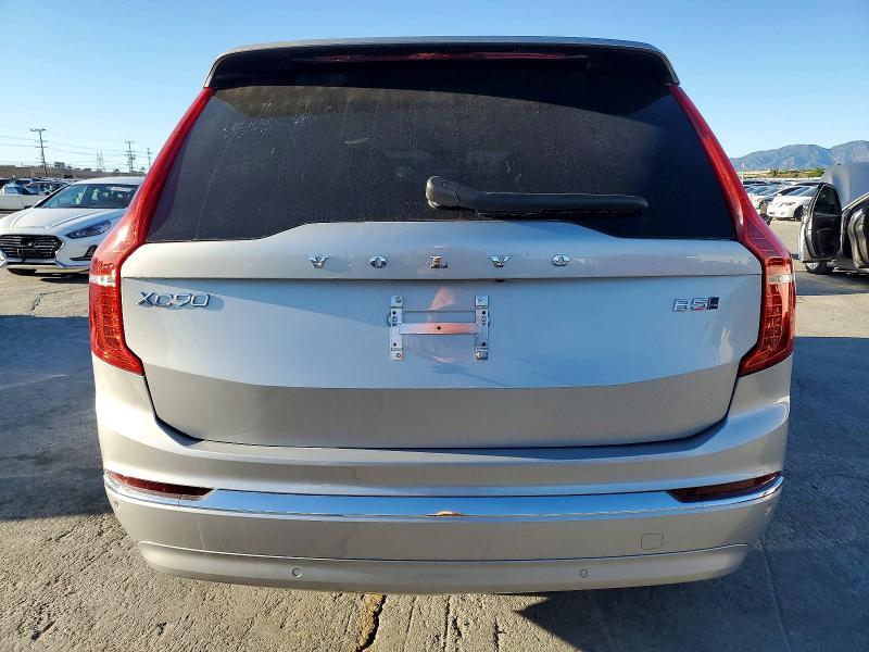 Фото 6 - VOLVO XC90 CORE