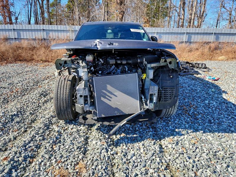 Фото 5 - JEEP GRAND CHER