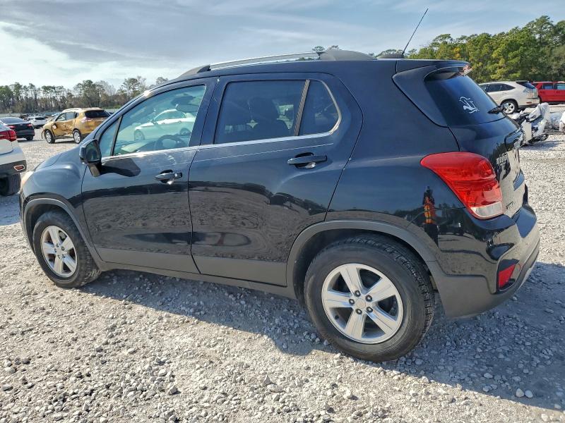 Фото 2 - CHEVROLET TRAX