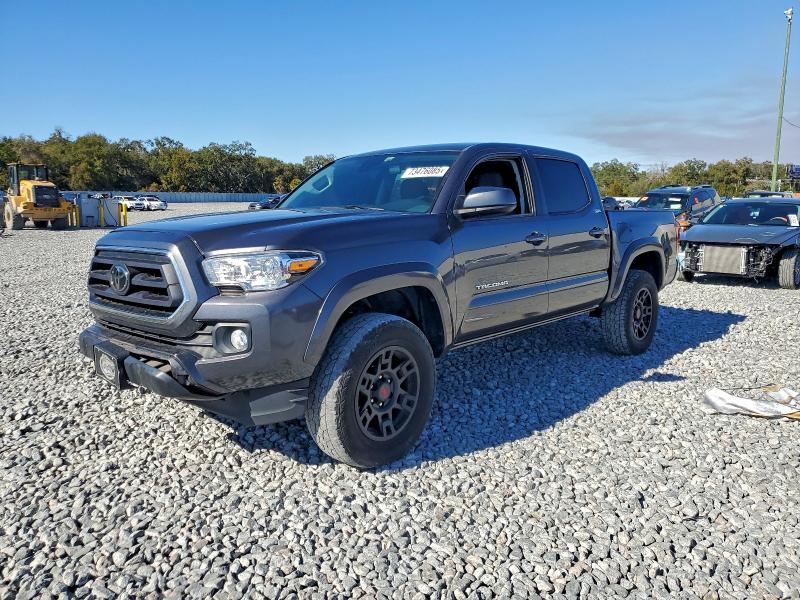 Фото 1 - TOYOTA TACOMA