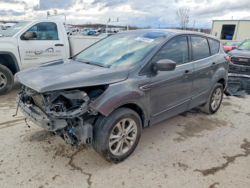 Фото 1 - FORD ESCAPE