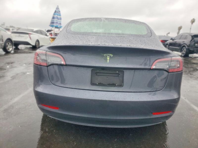 Фото 6 - TESLA MODEL 3
