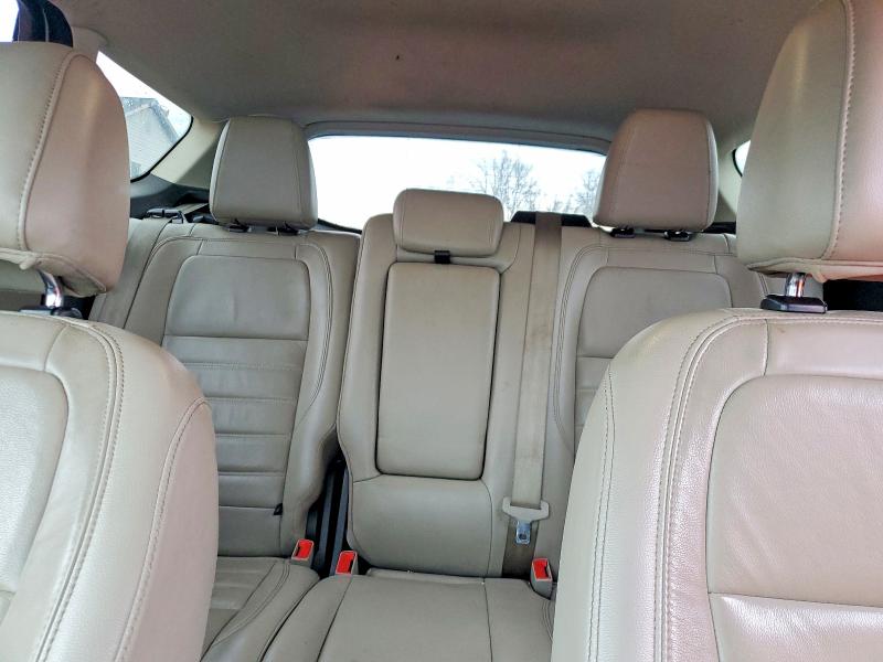 Фото 9 - FORD ESCAPE