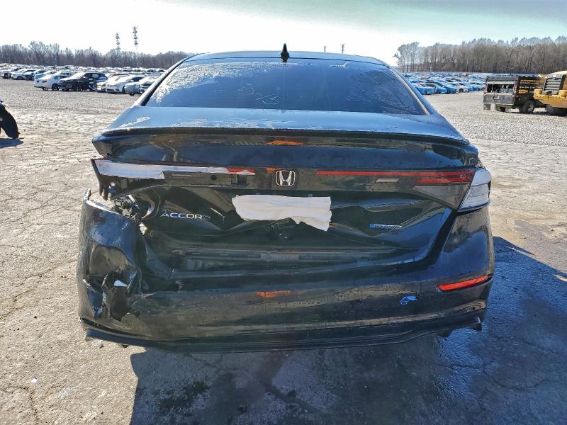 Фото 6 - HONDA ACCORD