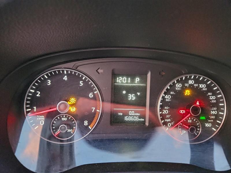 Фото 9 - VOLKSWAGEN PASSAT