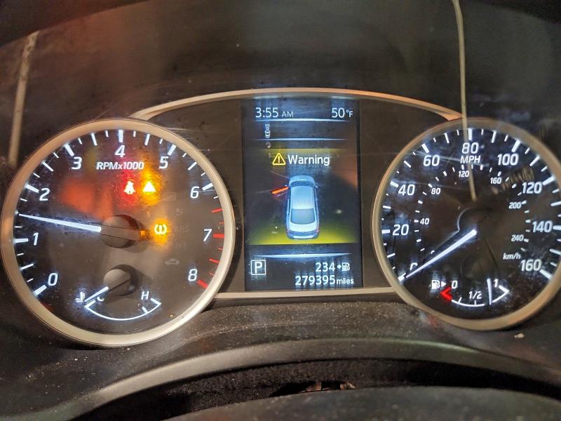 Фото 9 - NISSAN SENTRA