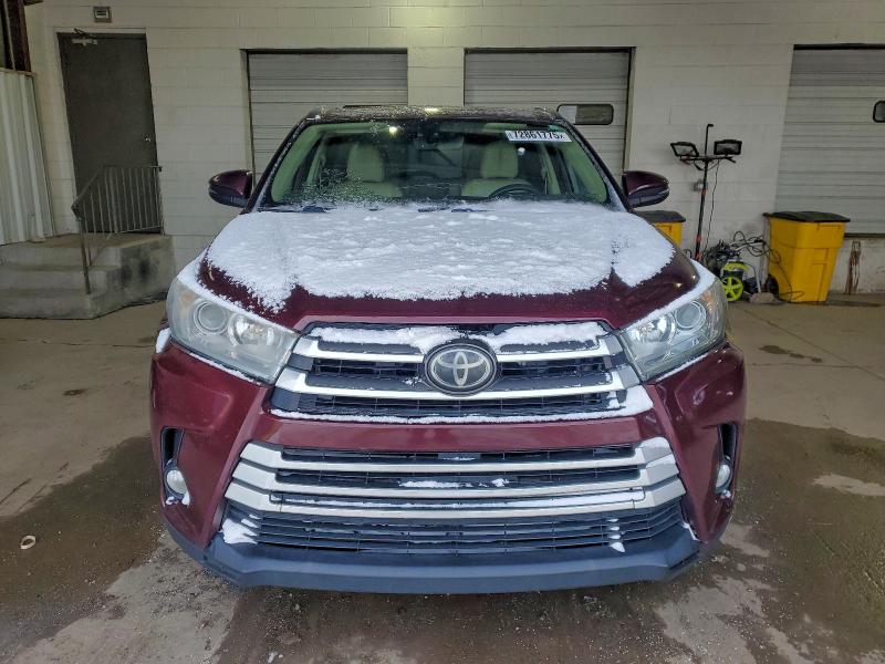 Фото 5 - TOYOTA HIGHLANDER