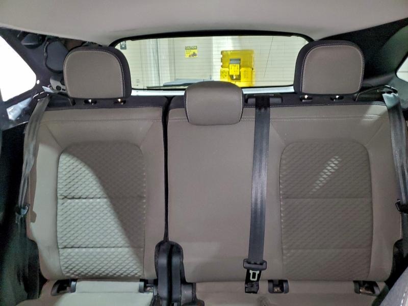 Фото 10 - FORD ESCAPE