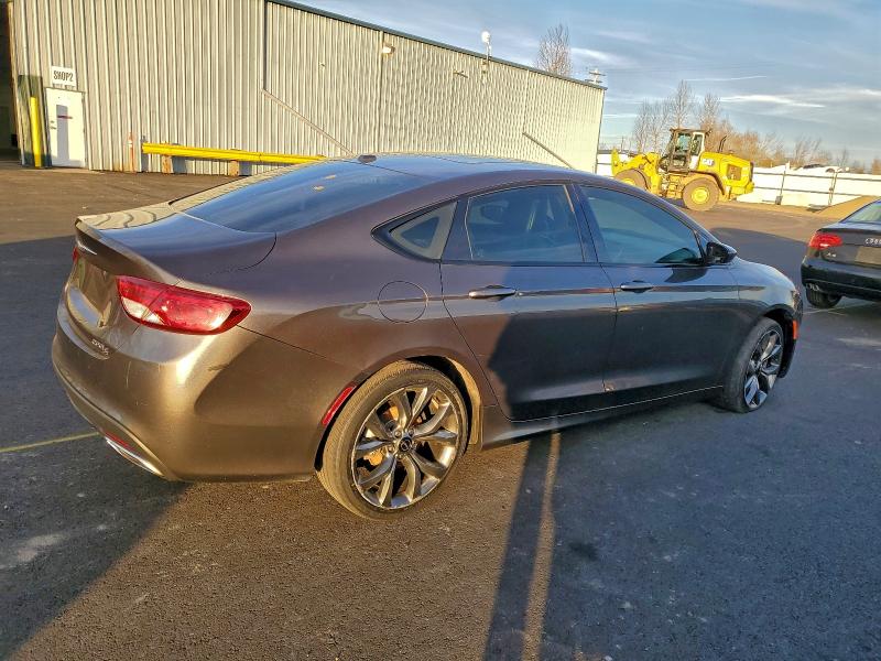 Фото 3 - CHRYSLER 200