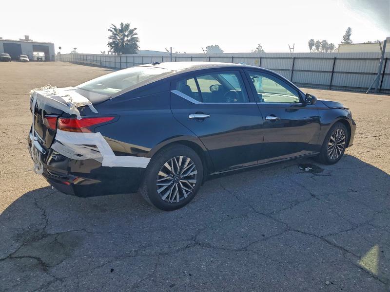 Фото 3 - NISSAN ALTIMA