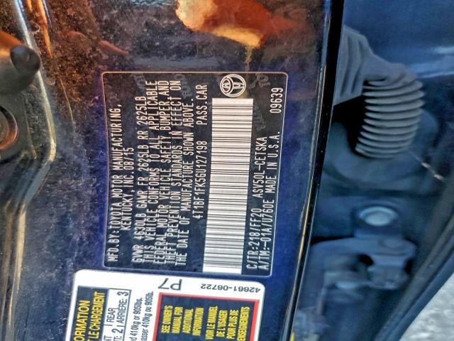 Фото 12 - TOYOTA CAMRY