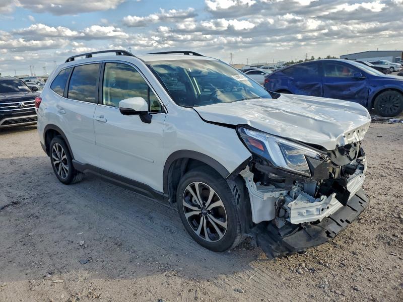 Фото 4 - SUBARU FORESTER