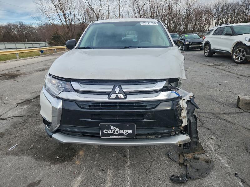 Фото 5 - MITSUBISHI OUTLANDER