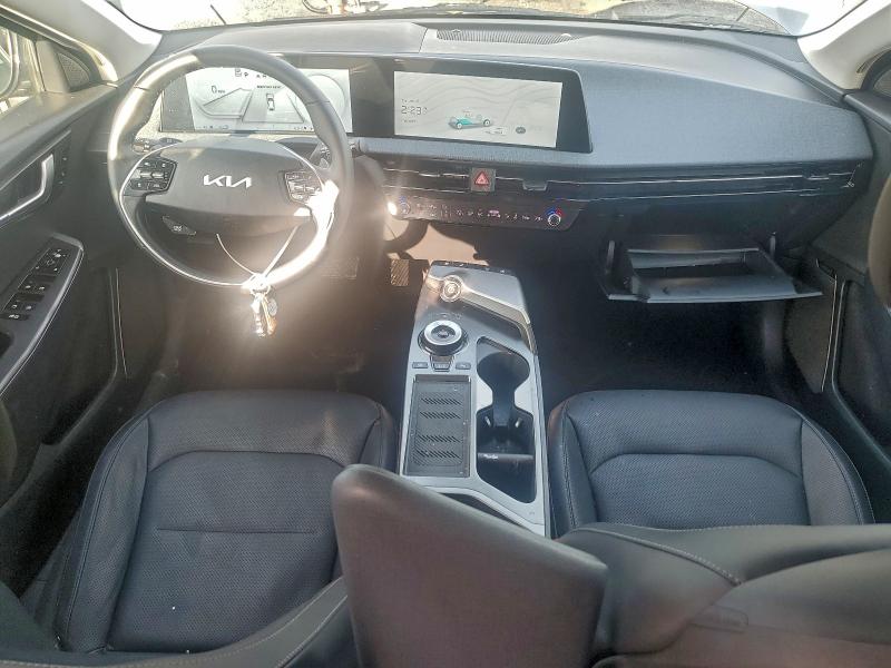 KIA EV6 LIGHT 2023 VIN KNDC34LA8P5611410