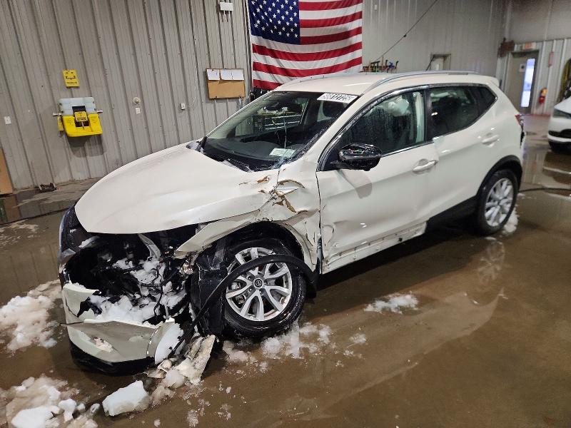 Фото 1 - NISSAN ROGUE