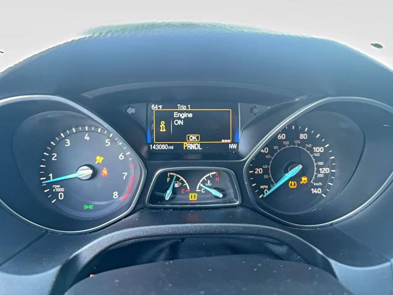 Фото 8 - FORD FOCUS