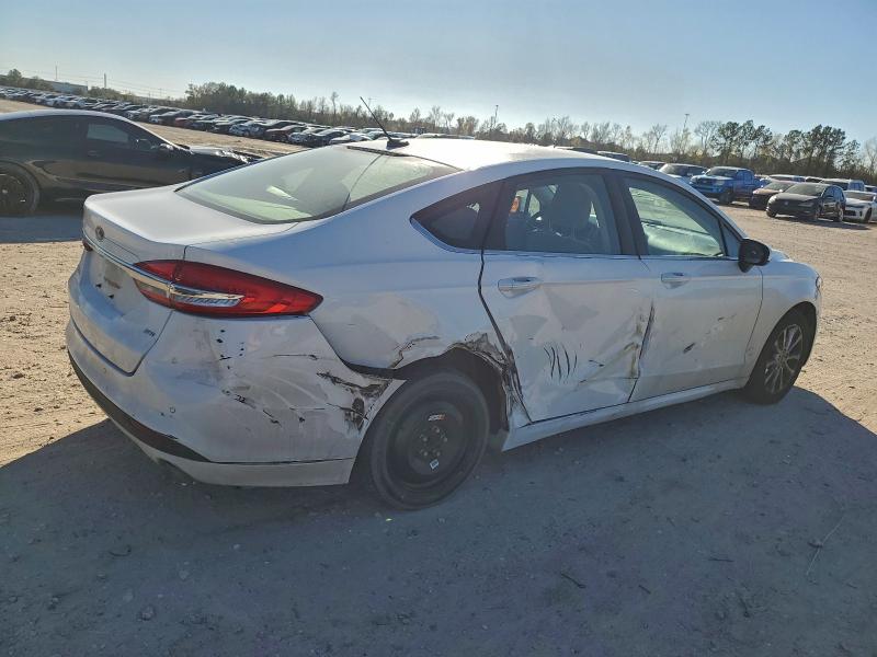 Фото 3 - FORD FUSION