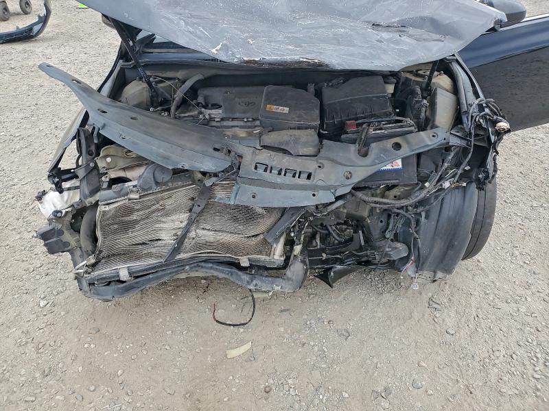 Фото 11 - TOYOTA CAMRY