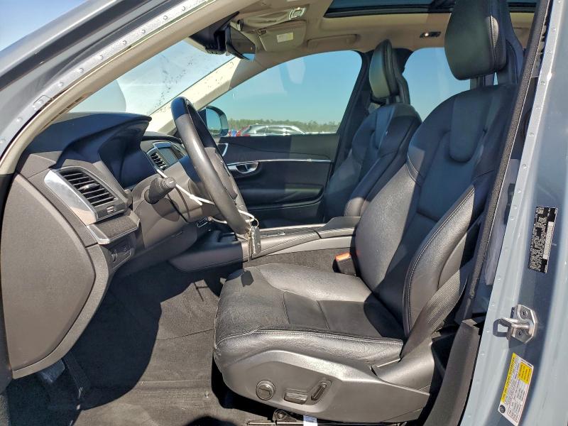 Фото 7 - VOLVO XC90