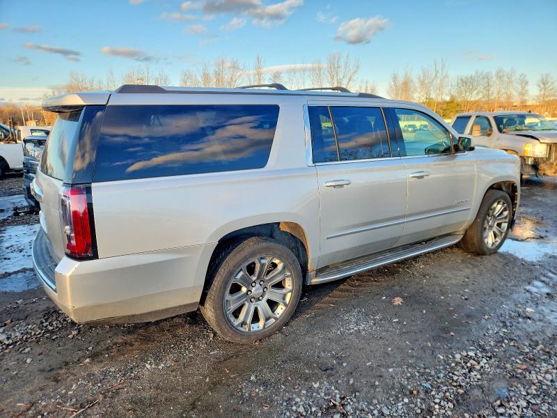 Фото 3 - GMC YUKON