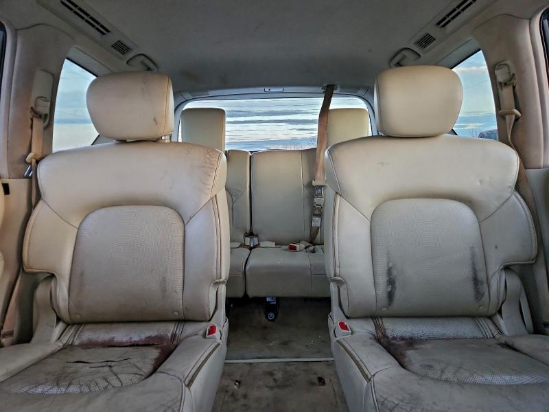 Фото 10 - INFINITI QX80