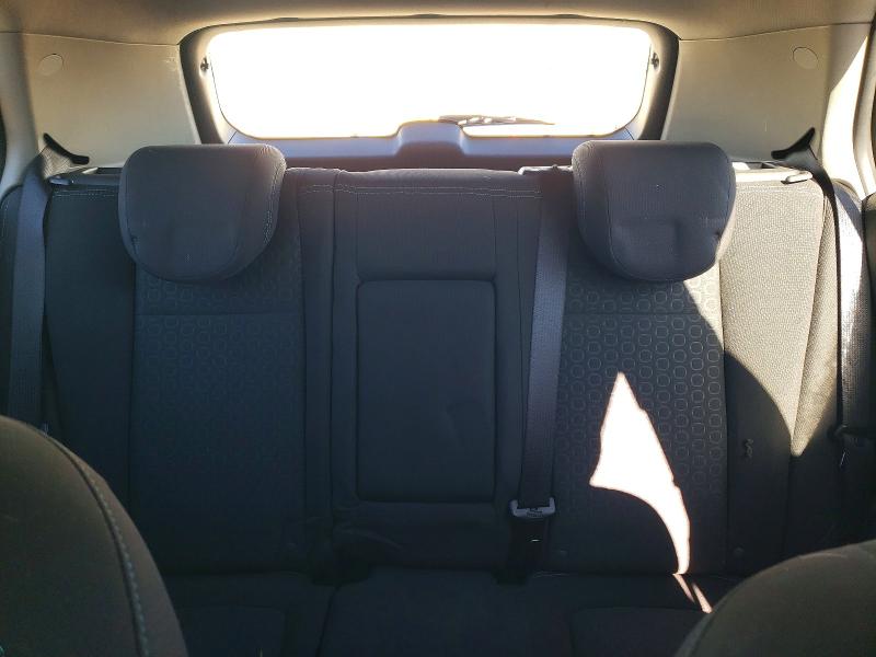 Фото 10 - CHEVROLET TRAX