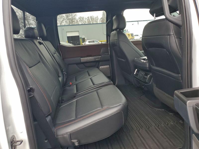 Фото 10 - FORD F-150