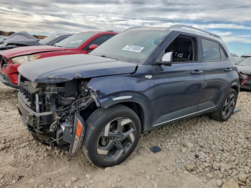 Фото 1 - HYUNDAI VENUE