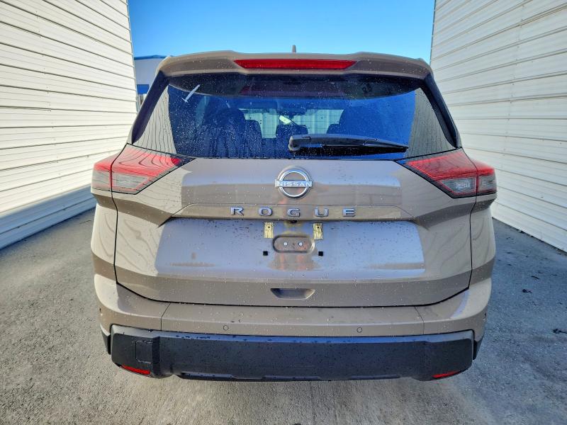 Фото 6 - NISSAN ROGUE