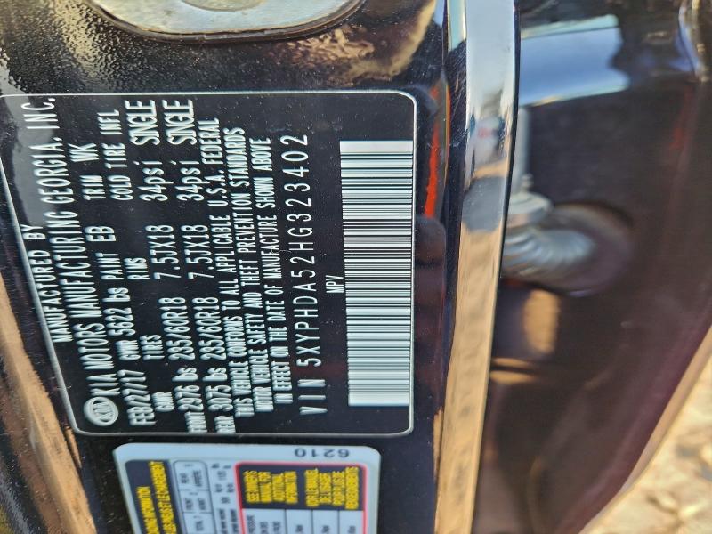 Фото 12 - KIA SORENTO