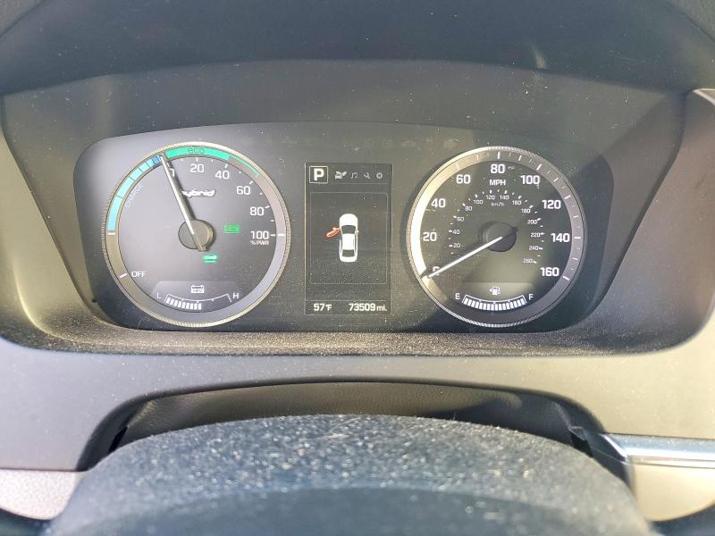 Фото 9 - HYUNDAI SONATA