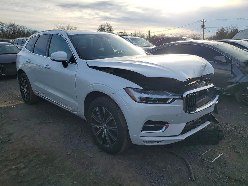 Фото 4 - VOLVO XC60