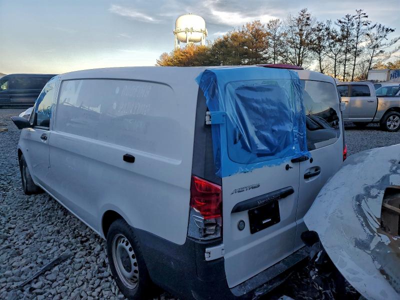 Фото 2 - MERCEDES-BENZ METRIS