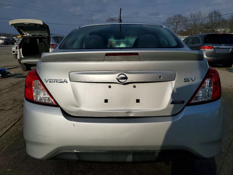 Фото 6 - NISSAN VERSA