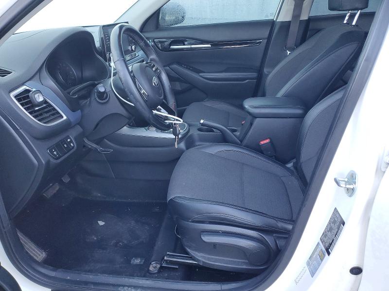 Фото 7 - KIA SELTOS