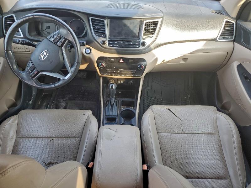 Фото 8 - HYUNDAI TUCSON