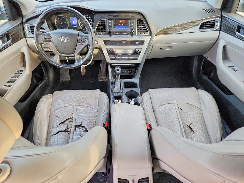 Фото 8 - HYUNDAI SONATA