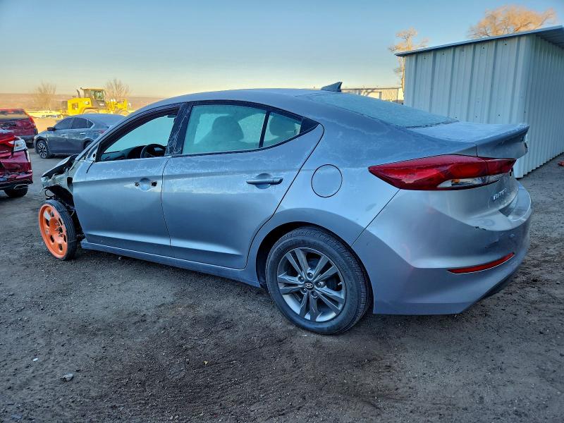 Фото 2 - HYUNDAI ELANTRA
