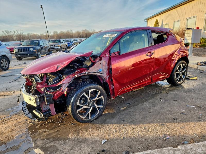 Фото 1 - TOYOTA C-HR